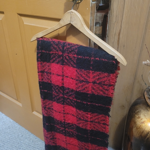 💜 New Plaid Long Bias Scarf - Picture 5 of 5